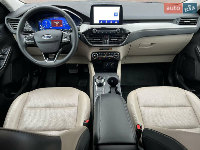 Серый Форд Эскейп, объемом двигателя 1.5 л и пробегом 66 тыс. км за 17800 $, фото 41 на Automoto.ua