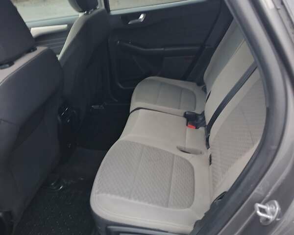 Сірий Форд Ескейп, об'ємом двигуна 2.49 л та пробігом 132 тис. км за 18900 $, фото 13 на Automoto.ua