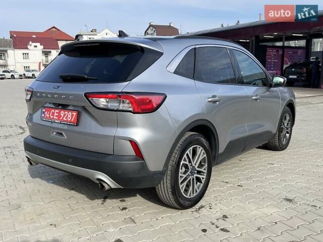 Серый Форд Эскейп, объемом двигателя 1.5 л и пробегом 125 тыс. км за 18500 $, фото 2 на Automoto.ua