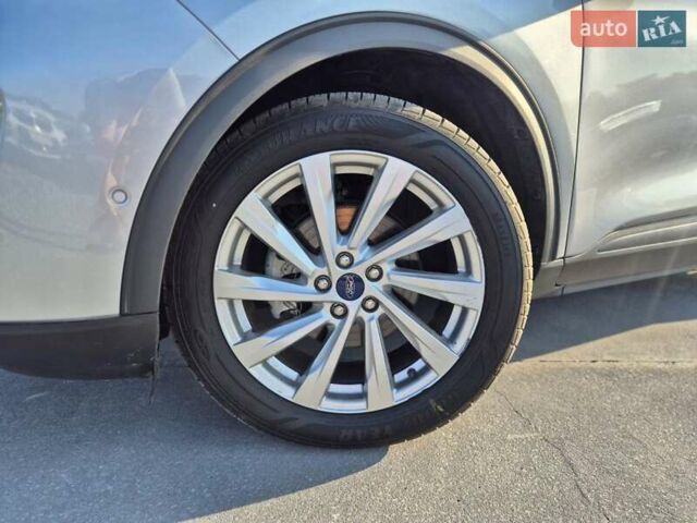 Серый Форд Эскейп, объемом двигателя 2.5 л и пробегом 66 тыс. км за 21900 $, фото 7 на Automoto.ua