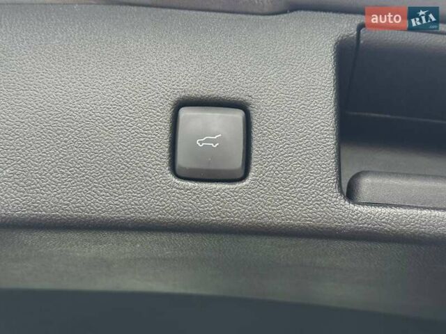 Сірий Форд Ескейп, об'ємом двигуна 2.5 л та пробігом 80 тис. км за 20999 $, фото 61 на Automoto.ua