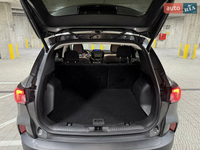 Серый Форд Эскейп, объемом двигателя 1.5 л и пробегом 139 тыс. км за 14200 $, фото 20 на Automoto.ua