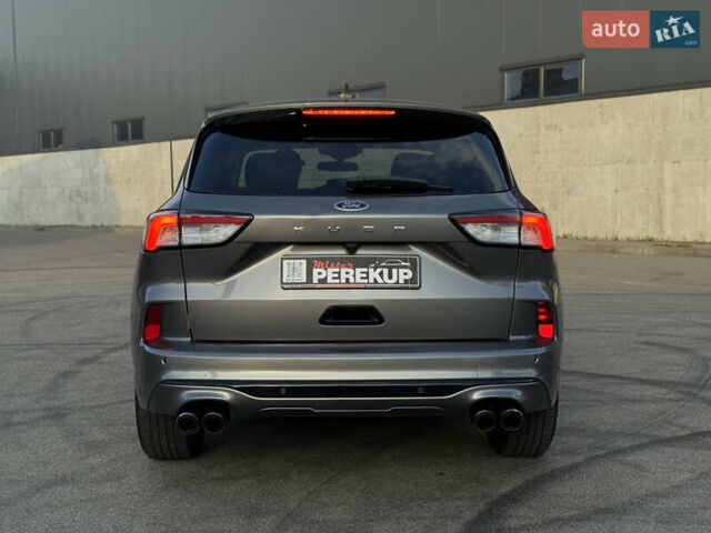 Серый Форд Эскейп, объемом двигателя 1.5 л и пробегом 154 тыс. км за 16399 $, фото 3 на Automoto.ua