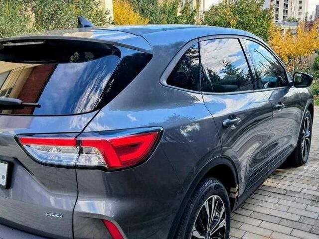 Сірий Форд Ескейп, об'ємом двигуна 2.5 л та пробігом 25 тис. км за 12950 $, фото 5 на Automoto.ua