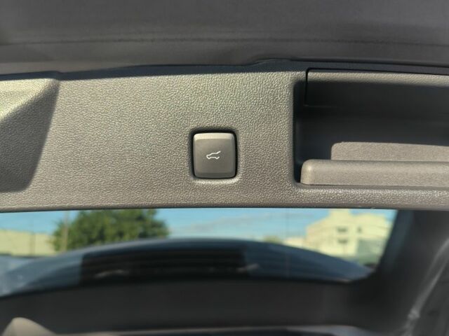 Серый Форд Эскейп, объемом двигателя 2 л и пробегом 110 тыс. км за 19000 $, фото 22 на Automoto.ua