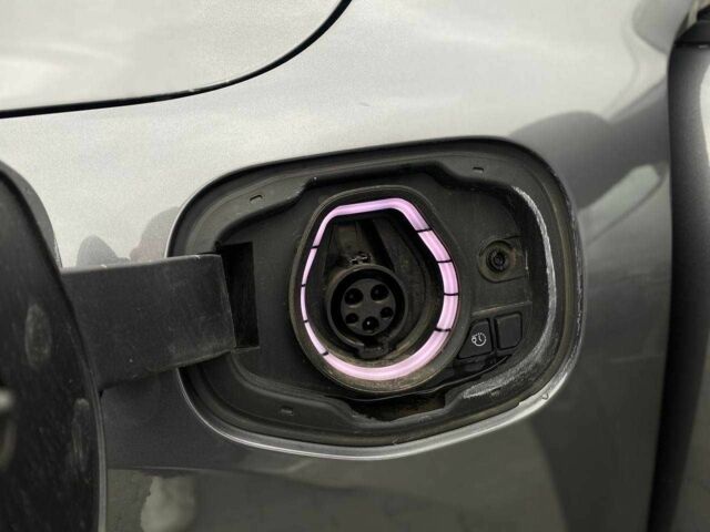 Серый Форд Эскейп, объемом двигателя 2.5 л и пробегом 136 тыс. км за 23290 $, фото 9 на Automoto.ua