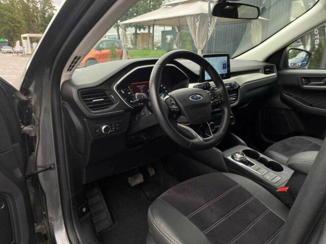 Серый Форд Эскейп, объемом двигателя 2.5 л и пробегом 136 тыс. км за 23290 $, фото 11 на Automoto.ua