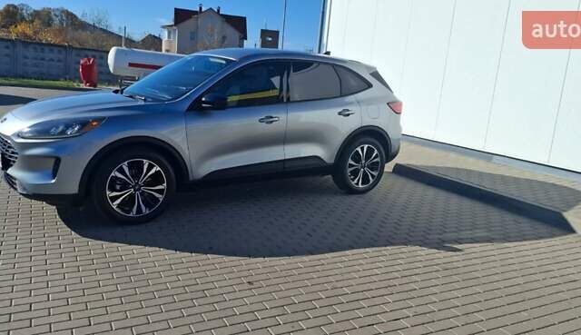 Серый Форд Эскейп, объемом двигателя 2.49 л и пробегом 124 тыс. км за 20700 $, фото 4 на Automoto.ua