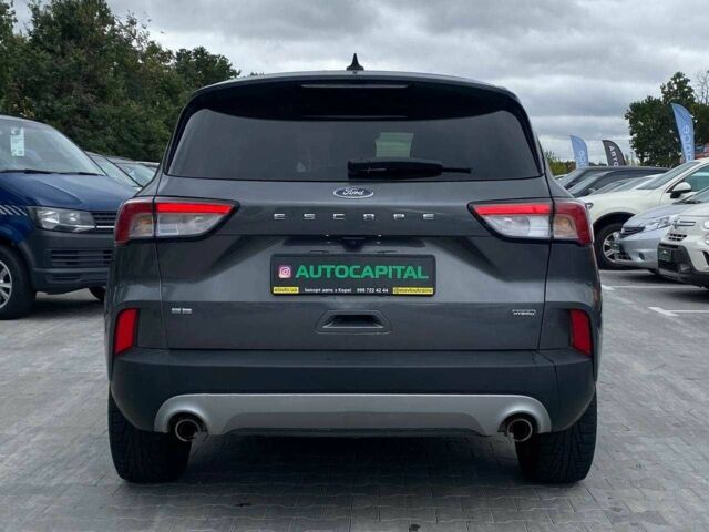 Серый Форд Эскейп, объемом двигателя 2.5 л и пробегом 136 тыс. км за 23290 $, фото 3 на Automoto.ua