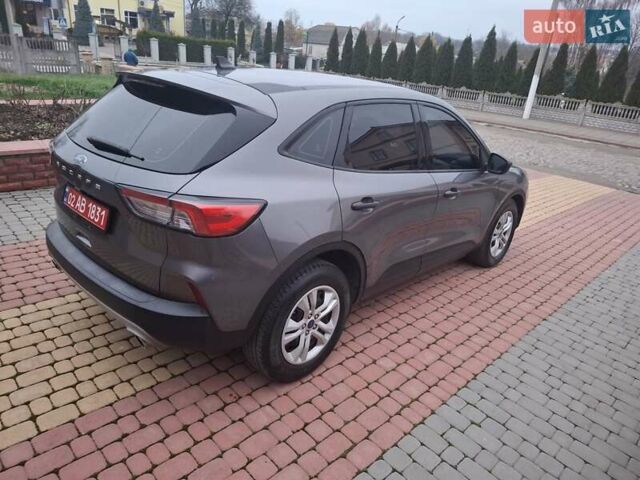 Сірий Форд Ескейп, об'ємом двигуна 1.5 л та пробігом 63 тис. км за 15000 $, фото 4 на Automoto.ua