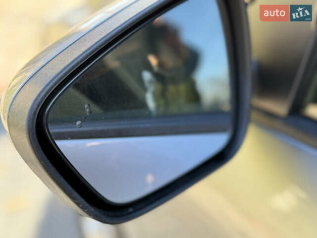 Серый Форд Эскейп, объемом двигателя 2.5 л и пробегом 3 тыс. км за 22900 $, фото 8 на Automoto.ua