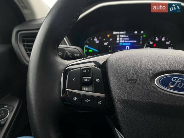 Серый Форд Эскейп, объемом двигателя 2.49 л и пробегом 136 тыс. км за 23290 $, фото 34 на Automoto.ua