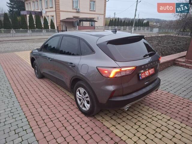 Сірий Форд Ескейп, об'ємом двигуна 1.5 л та пробігом 63 тис. км за 15000 $, фото 6 на Automoto.ua