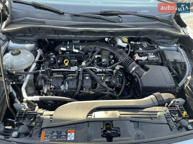 Серый Форд Эскейп, объемом двигателя 2 л и пробегом 99 тыс. км за 18900 $, фото 12 на Automoto.ua