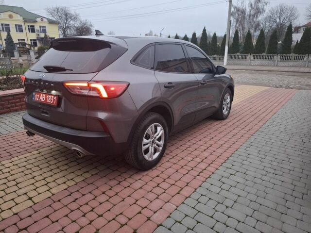 Серый Форд Эскейп, объемом двигателя 1.5 л и пробегом 63 тыс. км за 15000 $, фото 3 на Automoto.ua