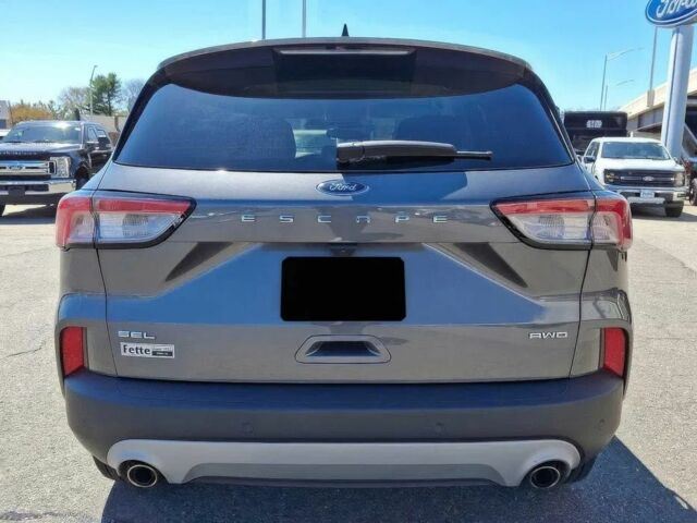 Серый Форд Эскейп, объемом двигателя 0 л и пробегом 25 тыс. км за 17900 $, фото 4 на Automoto.ua