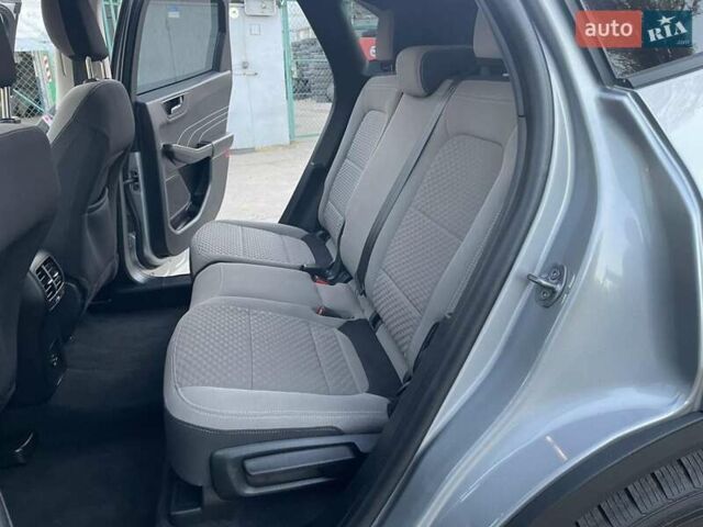 Серый Форд Эскейп, объемом двигателя 2.49 л и пробегом 124 тыс. км за 20700 $, фото 19 на Automoto.ua