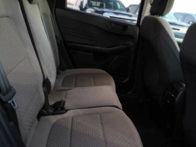 Сірий Форд Ескейп, об'ємом двигуна 1.5 л та пробігом 23 тис. км за 12900 $, фото 10 на Automoto.ua