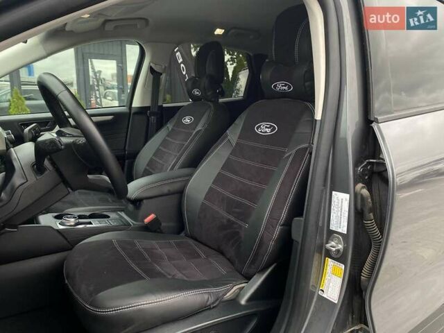 Серый Форд Эскейп, объемом двигателя 2.49 л и пробегом 136 тыс. км за 23290 $, фото 24 на Automoto.ua