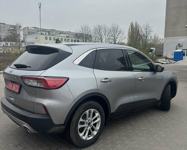 Сірий Форд Ескейп, об'ємом двигуна 1.5 л та пробігом 39 тис. км за 22000 $, фото 4 на Automoto.ua