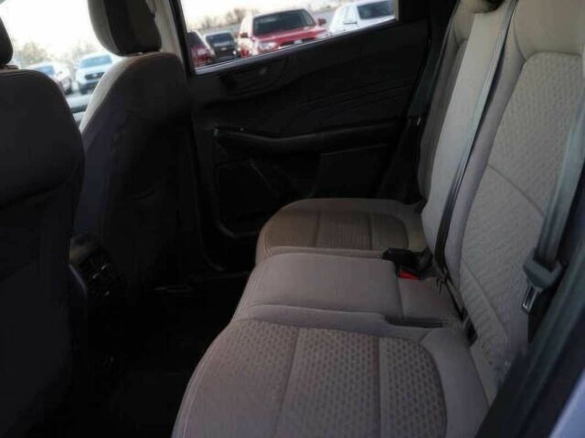 Сірий Форд Ескейп, об'ємом двигуна 1.5 л та пробігом 23 тис. км за 12900 $, фото 11 на Automoto.ua