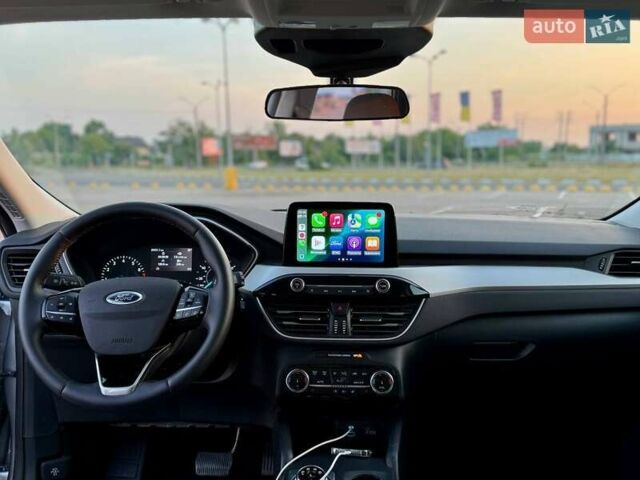Сірий Форд Ескейп, об'ємом двигуна 1.5 л та пробігом 33 тис. км за 16500 $, фото 8 на Automoto.ua