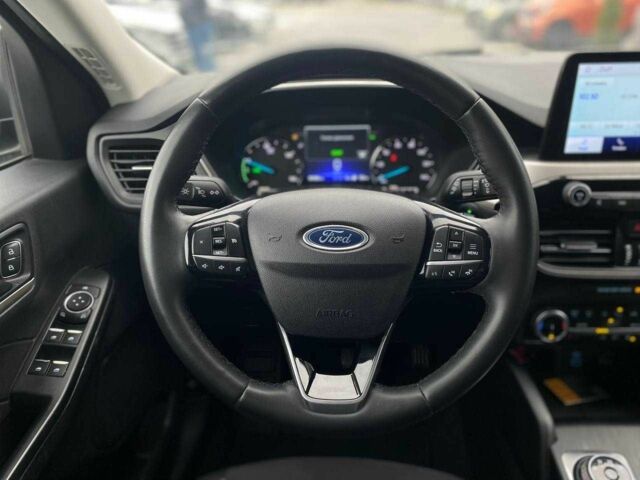 Серый Форд Эскейп, объемом двигателя 2.5 л и пробегом 136 тыс. км за 23290 $, фото 20 на Automoto.ua