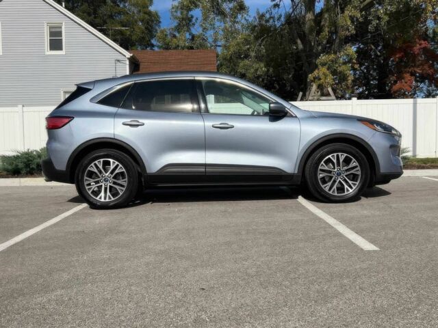 Сірий Форд Ескейп, об'ємом двигуна 1.5 л та пробігом 16 тис. км за 6700 $, фото 2 на Automoto.ua