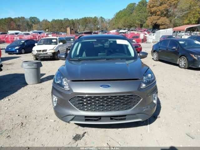 Серый Форд Эскейп, объемом двигателя 2.5 л и пробегом 54 тыс. км за 5300 $, фото 11 на Automoto.ua