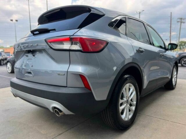 Серый Форд Эскейп, объемом двигателя 2.5 л и пробегом 16 тыс. км за 9000 $, фото 4 на Automoto.ua