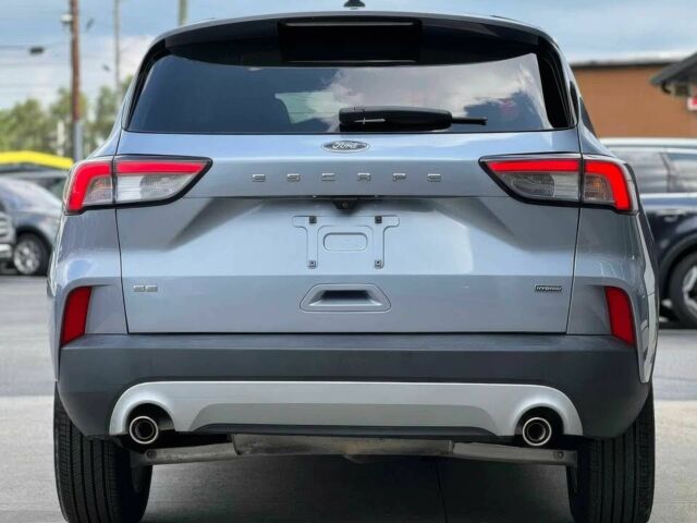 Серый Форд Эскейп, объемом двигателя 2.5 л и пробегом 16 тыс. км за 9000 $, фото 5 на Automoto.ua