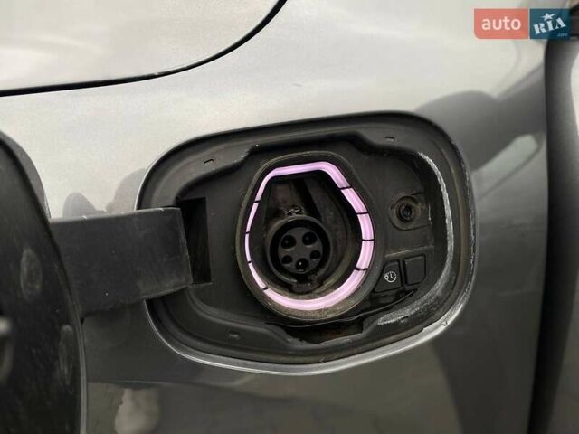 Серый Форд Эскейп, объемом двигателя 2.49 л и пробегом 136 тыс. км за 22290 $, фото 19 на Automoto.ua