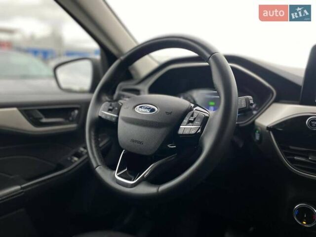 Серый Форд Эскейп, объемом двигателя 2.49 л и пробегом 136 тыс. км за 22290 $, фото 42 на Automoto.ua