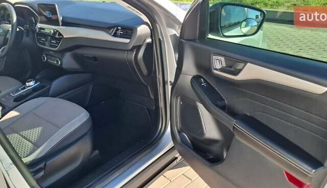 Серый Форд Эскейп, объемом двигателя 2.49 л и пробегом 124 тыс. км за 20700 $, фото 12 на Automoto.ua