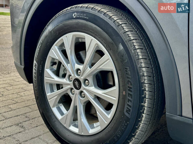 Серый Форд Эскейп, объемом двигателя 2.5 л и пробегом 19 тыс. км за 24900 $, фото 36 на Automoto.ua