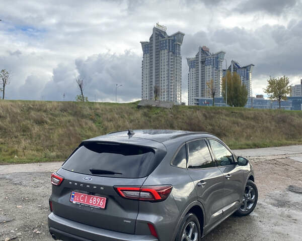 Серый Форд Эскейп, объемом двигателя 2.5 л и пробегом 9 тыс. км за 27900 $, фото 10 на Automoto.ua