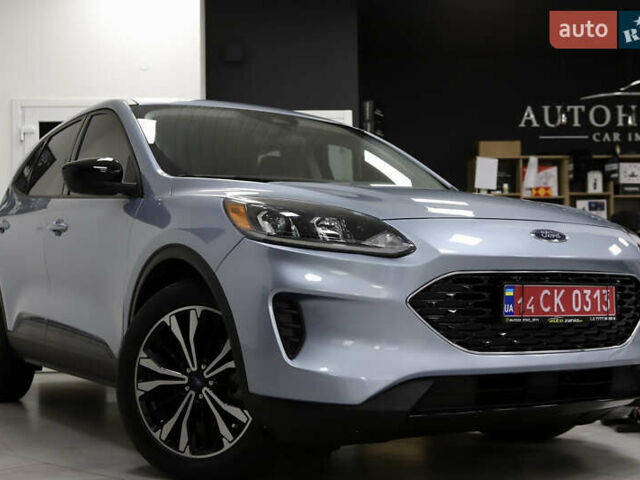 Серый Форд Эскейп, объемом двигателя 1.5 л и пробегом 126 тыс. км за 17800 $, фото 1 на Automoto.ua