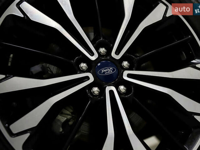 Серый Форд Эскейп, объемом двигателя 1.5 л и пробегом 126 тыс. км за 17800 $, фото 14 на Automoto.ua