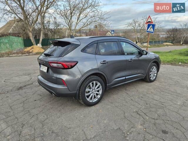 Серый Форд Эскейп, объемом двигателя 2.49 л и пробегом 44 тыс. км за 35000 $, фото 4 на Automoto.ua