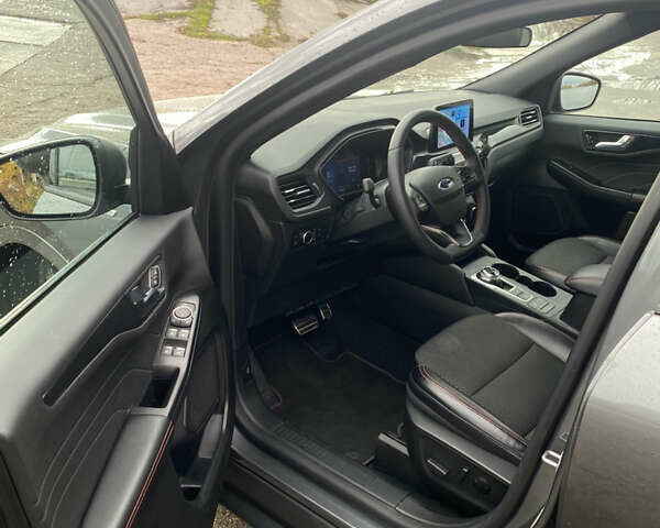 Серый Форд Эскейп, объемом двигателя 2.5 л и пробегом 9 тыс. км за 27900 $, фото 18 на Automoto.ua