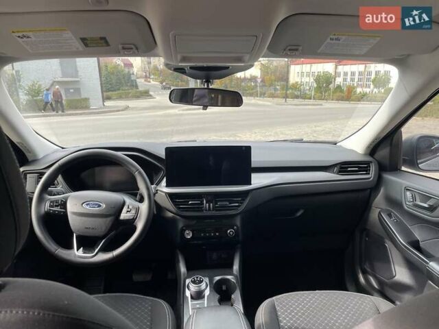 Сірий Форд Ескейп, об'ємом двигуна 0 л та пробігом 11 тис. км за 20000 $, фото 10 на Automoto.ua
