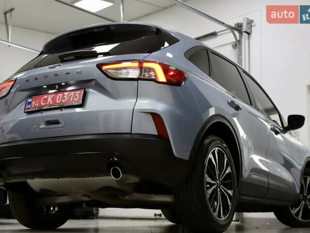 Серый Форд Эскейп, объемом двигателя 1.5 л и пробегом 126 тыс. км за 17800 $, фото 52 на Automoto.ua