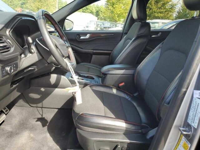 Серый Форд Эскейп, объемом двигателя 2.5 л и пробегом 12 тыс. км за 21500 $, фото 6 на Automoto.ua