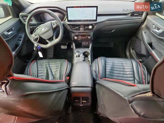 Сірий Форд Ескейп, об'ємом двигуна 0 л та пробігом 36 тис. км за 15750 $, фото 3 на Automoto.ua