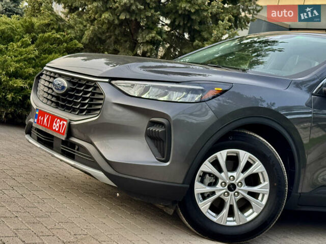 Серый Форд Эскейп, объемом двигателя 2.5 л и пробегом 19 тыс. км за 24900 $, фото 5 на Automoto.ua