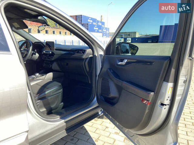 Сірий Форд Ескейп, об'ємом двигуна 2.5 л та пробігом 12 тис. км за 26900 $, фото 15 на Automoto.ua