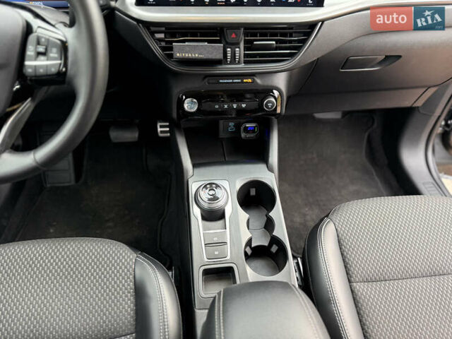 Сірий Форд Ескейп, об'ємом двигуна 2.5 л та пробігом 37 тис. км за 27500 $, фото 34 на Automoto.ua