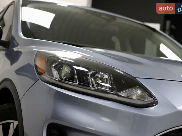 Серый Форд Эскейп, объемом двигателя 1.5 л и пробегом 126 тыс. км за 17800 $, фото 32 на Automoto.ua