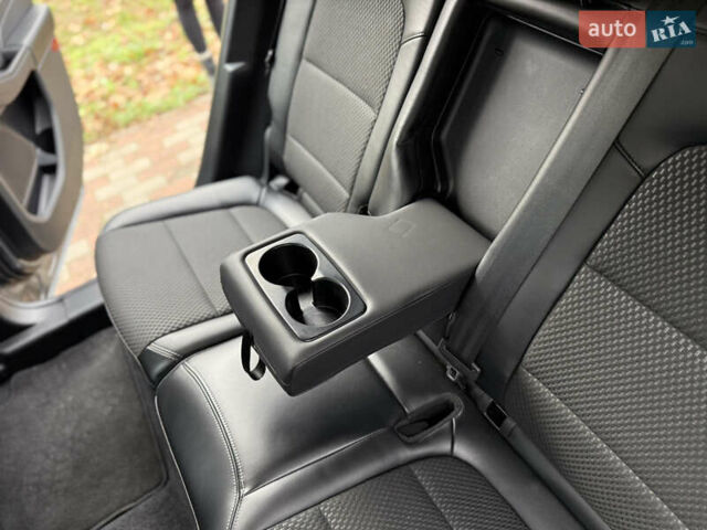 Сірий Форд Ескейп, об'ємом двигуна 2.5 л та пробігом 37 тис. км за 27500 $, фото 29 на Automoto.ua