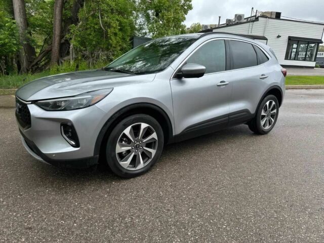 Сірий Форд Ескейп, об'ємом двигуна 2 л та пробігом 16 тис. км за 11000 $, фото 2 на Automoto.ua